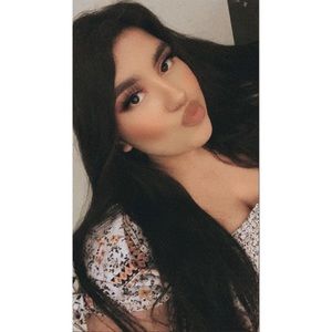 Meet your Posher, Jenifer